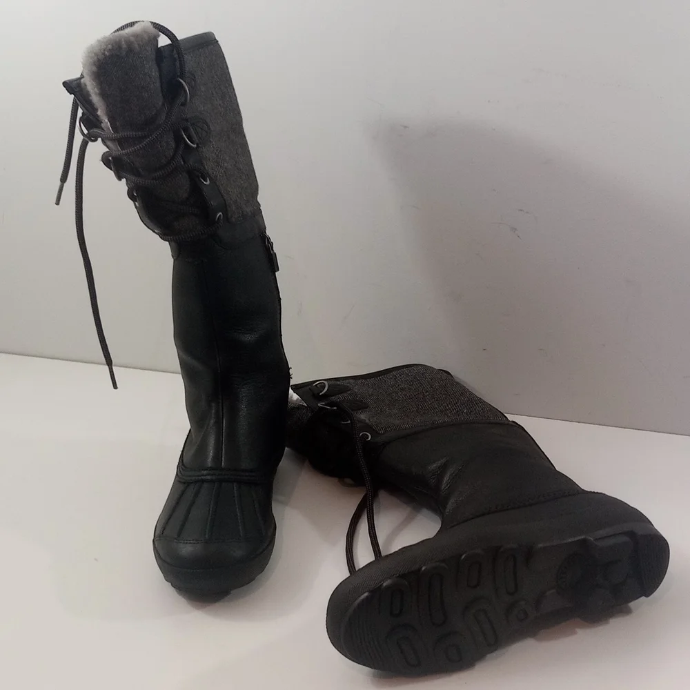 UGG leather waterproof boots - size 7 US - Picture 4 of 12